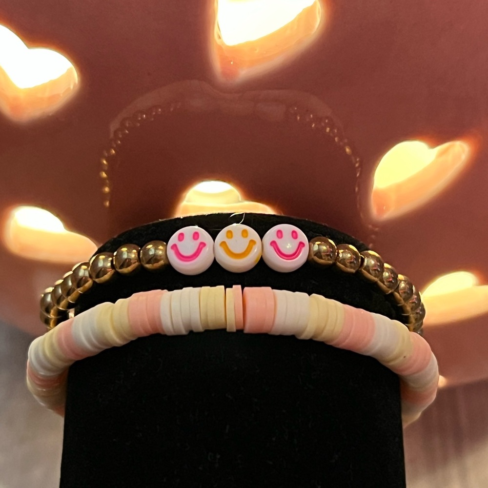 Preppy bracelet set😊